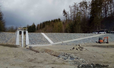 Povodí Moravy dokončilo obnovu vodní nádrže Hrabišín